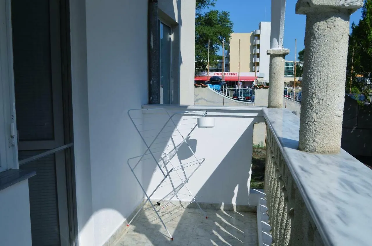 Bravo 1 Home George Sunny Beach Apartment