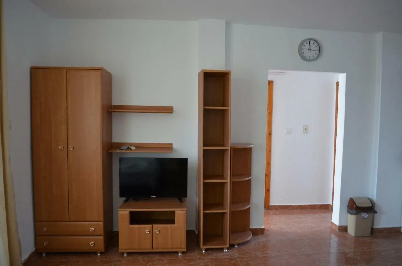 Bravo 1 Home George Sunny Beach